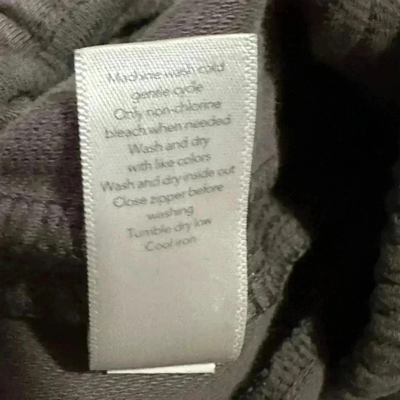 Athleta Farallon Jogger - Camo Print - Size 2 - Picture 11 of 11